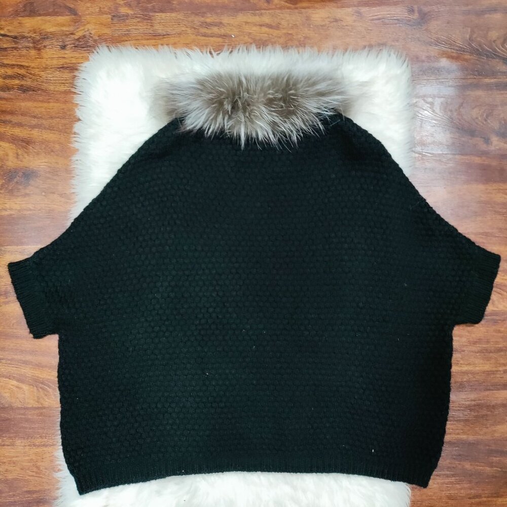 NWT Adrienne Landau Black Real Fox Fur Collar Zipper Closure Knit Poncho OS - Picture 5 of 16